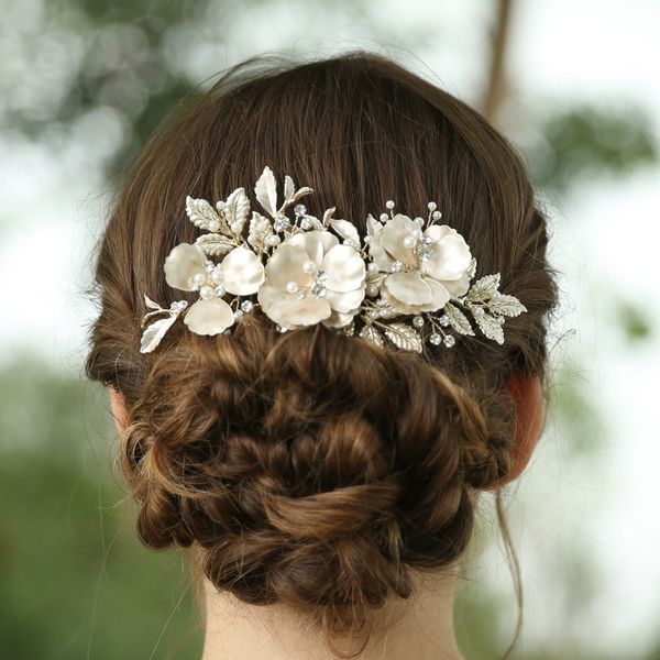 

luxury patina flower bridal hair comb light gold wedding headpiece delicate party prom hair jewelry 2020 brides headdress, Golden;white