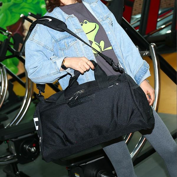 

мужчины вещевые мешки большой емкости дорожная сумка женщины повседневная бренд-дизайнер высокого качества плеча дорожные сумки нести на баг