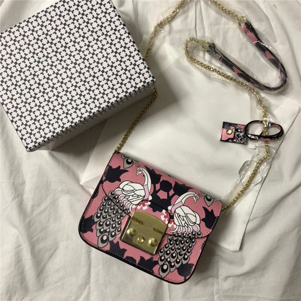 

fashion ladies new leather messenger bag small fresh and lovely pastoral style shoulder bag cartoon peacock graffiti small sqi messenger ba