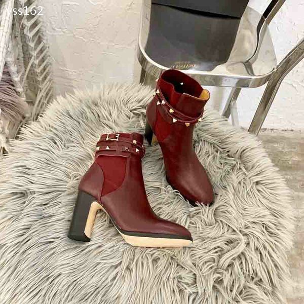 

british style 2019 autumn new thick heel rivet leather high heel women boots fashion short boots luxurious calfskin booties martin boots, Black