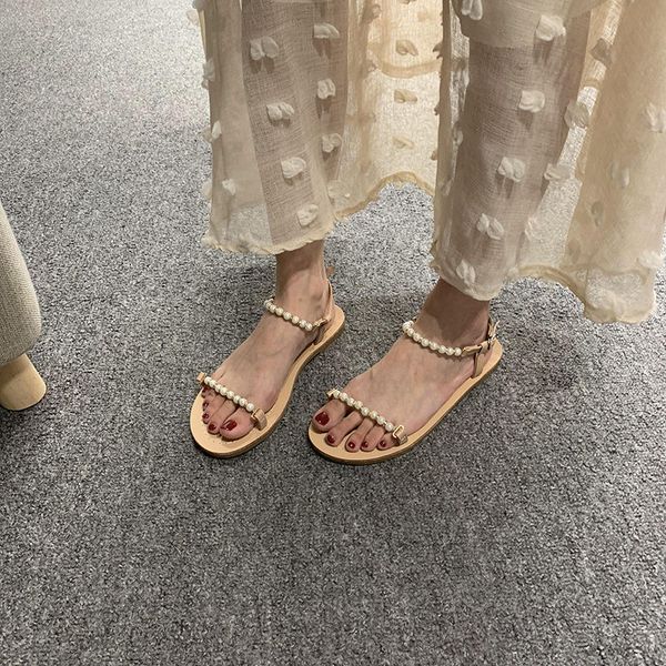 

2020 summer sweet temperament pearl yi zi kou open toe flat sandals female students tao zhi leisure roman sandals, Black