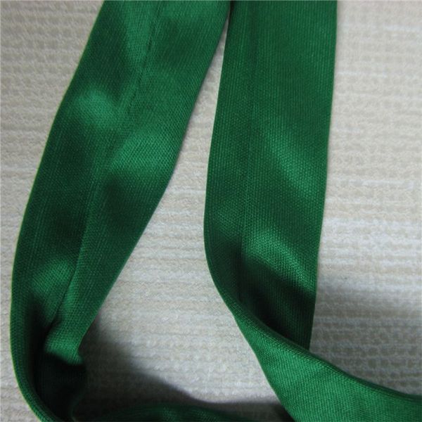 

christmas apron with pocket kitchen anti-fouling aprons hat xmas decorations 72xf