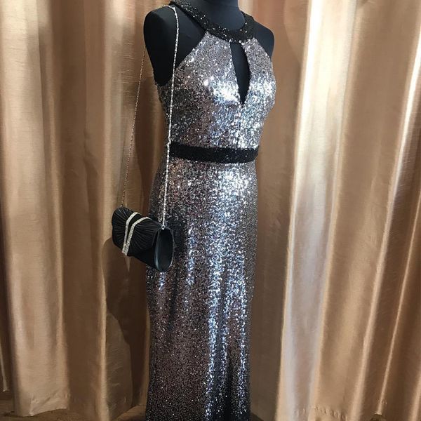 

2019 sequins shiny bling evening dresses chic lady jewel sleeveless long prom formal gowns special occasion dresses, Black;red