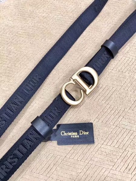 

De igner belt women luxury belt for men women color imitation buckle belt high qualtiy genuine leather belt women black color t