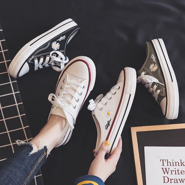 

2020 walking shoes women lightweight women breathable sneakers slip-on casual flexible female shoes outdoor sports comfortable