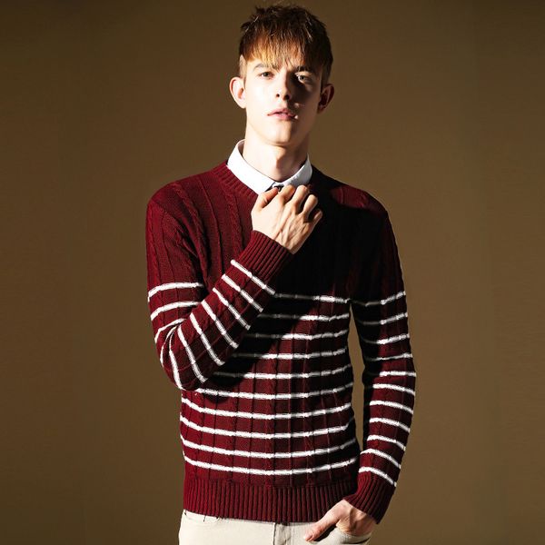 

new fahion men sweater casual pullovers knitted sweaters men clothes autumn winter warm plaid sweaters for, White;black