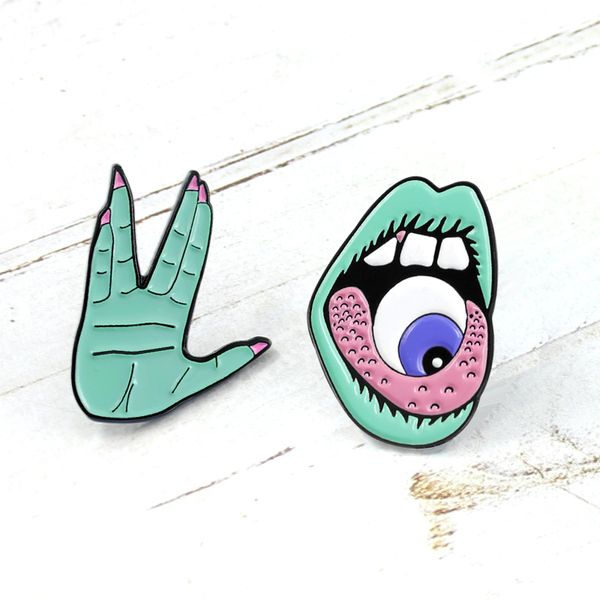 

new creative exaggeration green hand mouth tongue brooch mouth grows eyes brooch shaped monster cartoon brooch fashion, Gray