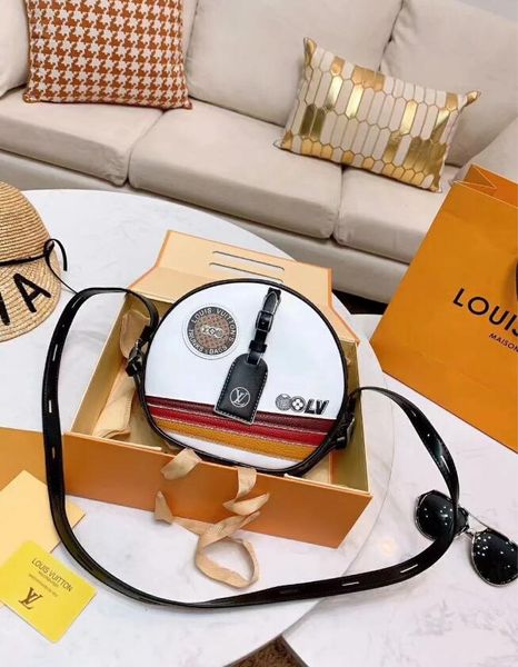 

202 Hot solds женские сумки дизайнеры сумки кошельки сумки на ремне мини цепь сумка дизайнеры crossbody сумки messenger сумка клатч A41