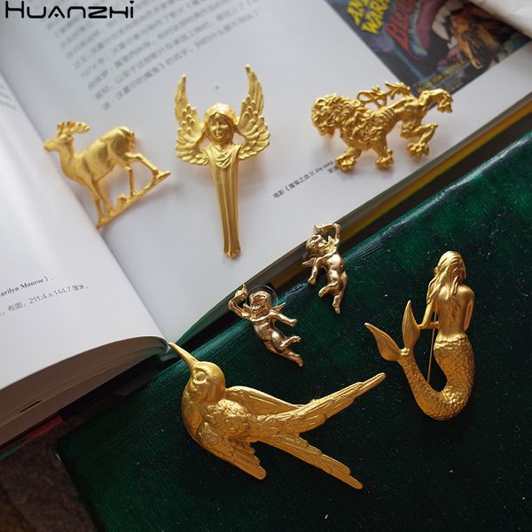 

huanzhi 2020 new relief vintage animal feather angel egyptian pharaoh metal brooch coat accessories for women men gifts, Gray