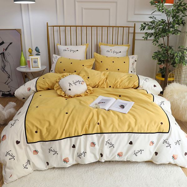 

super good quality bedding set 60branch 4/5/6/7pcs duvet cover girl favorite heart yellow strawberry embroidery quilt pillowcase
