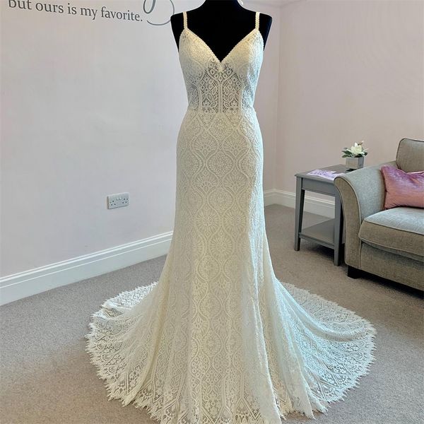 Abito da sposa in pizzo francese 2019 robe de mariage Eleganti abiti da sposa bohémien Guaina Backless abiti da sposa Lungo strascico Spaghetti