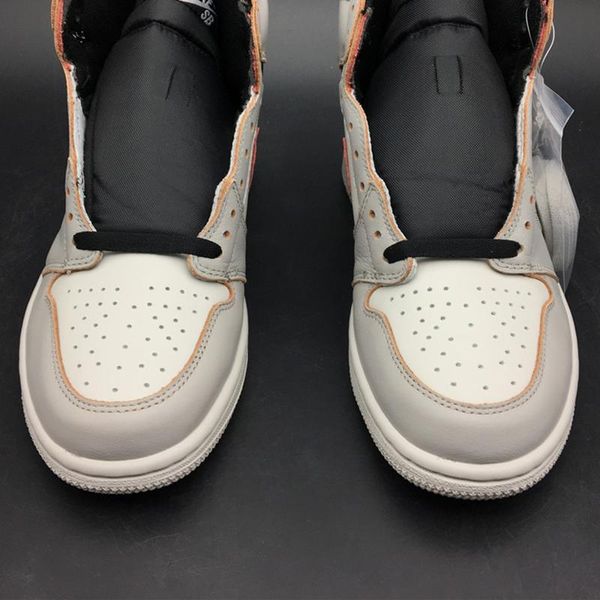 

air 1 high og x dunk sb light bone cd6578-006 1s i men basketball sports shoes sneakers trainers with original box, Black;white