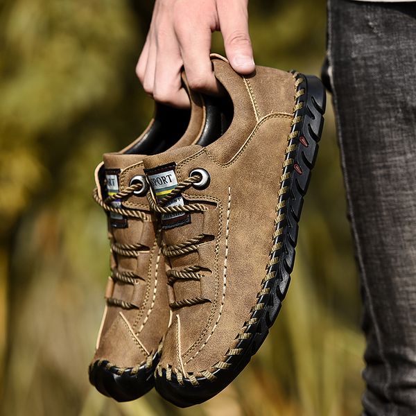 

2019 new fashion leather spring casual shoes men's shoes handmade vintage loafers men flats moccasins sneakers big size, Black