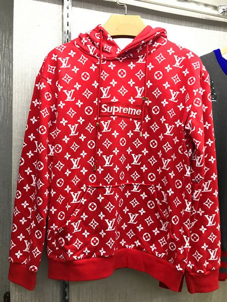 

fashion black red men brand designer long sleeve solid color hooded sweatshirt 2019 mens hoodie casual medusa sweatshirt