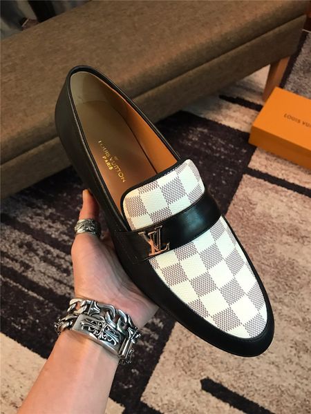 

20ss luxury brands leather fashion men business dress loafers pointed toe black shoes oxford breathable formal wedding shoes
