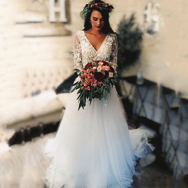 

gorgeous v-neck half sleeve country bohomian wedding dresses backless appliques lace bridal wedding dress vestido de noiva, White
