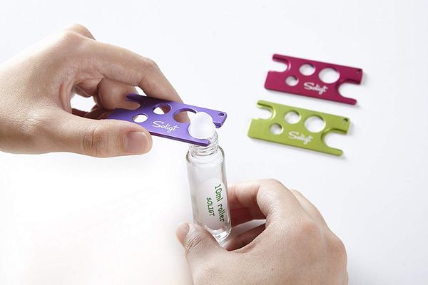 

Essential Oils Opener Remove Bottle Caps and Roller Balls Easily, Multi-Color Key Tools Includes Labels and Oil Transfer Pipettes