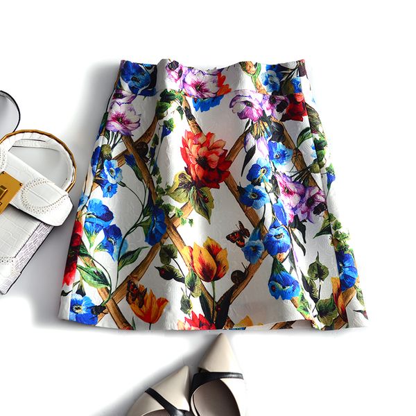 

new beautiful three-dimensional relief jacquard flower printing word short half skirt 3811, Black