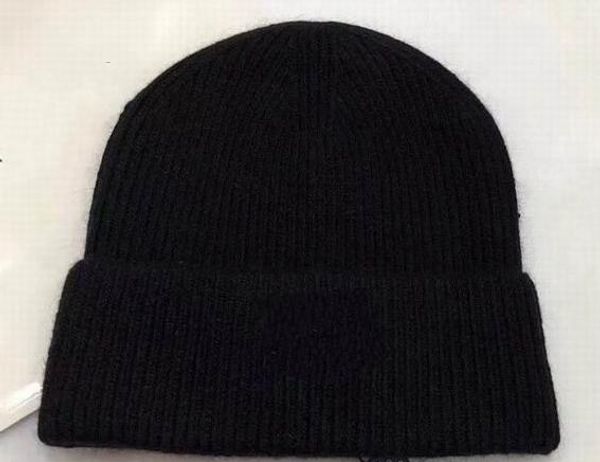 

2018 luxury fashion knitting cotton wool hats soft hair ball beanie cap women's men's winter warm hats, Blue;gray