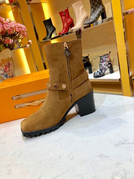 

the lastest fashion luxury 51ss boots womens shoes brand half ankle boot lady designerss genuine leather dress boots casual with box, Black