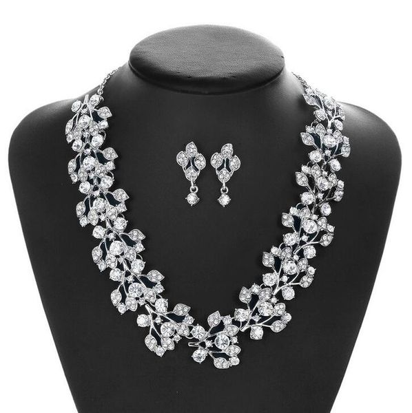 

fashion accessories designer jewelry wedding party necklace earrings combination set sparkles rhinestones party performance pgraphy dress wo, White