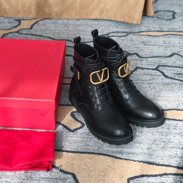 

world tour desert boots designer ladies ankle boots high heeled flamingo medals martin boots heavy soles, Black