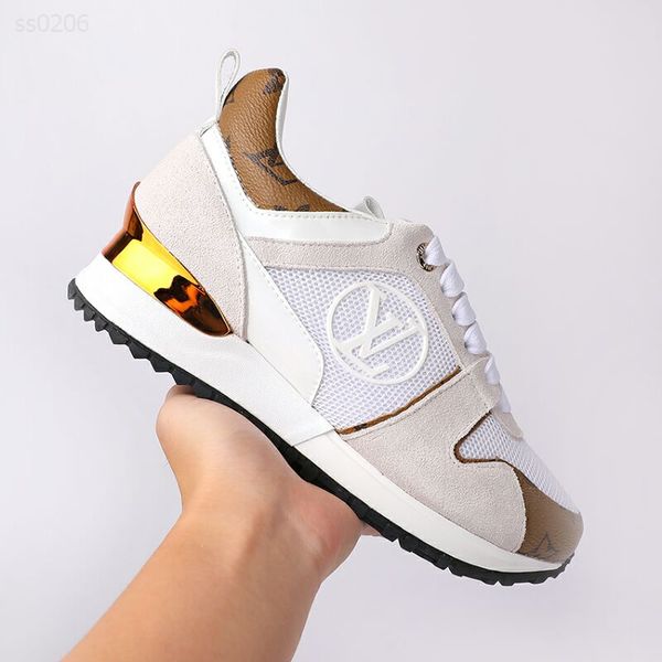 

2020 new air european and american sports shoes leather casual shoes flat running shoes wild round head layer leather, Black