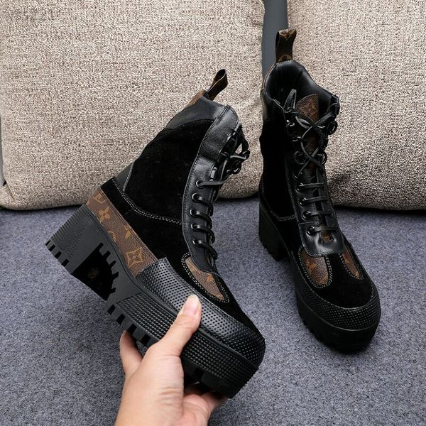 

high-end color matching lace-up martin boots 2020 thick bottom generous heel breathable women's boots high heel women's short boot, Black