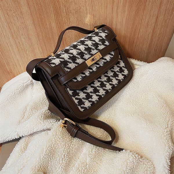 

2020 fashion plaid rivet bags leather shoulder wide strap crossbody messenger bags ladies bolsas femininas yazi/12