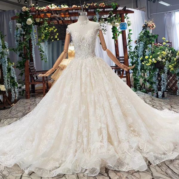 

2019 поледние екие вадебне пла иллзи вока е кѬка Ѭђкава окѬ  White