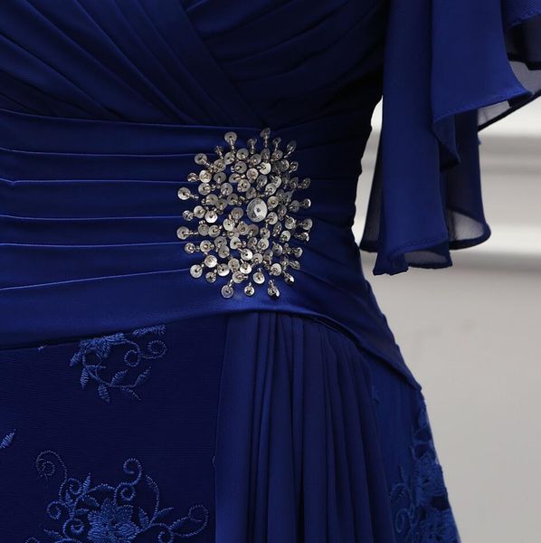 Новые поступления Элегантные платья королевского синего цвета для матери невесты из шифона и кружева с короткими рукавами и v-образным вырезом с оборками длиной до пола, вечернее платье Dre331e