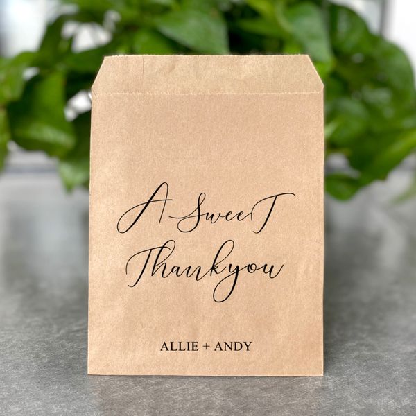 

a sweet thank you - wedding favour paper bags/custom name and date cookie donuts candy bags