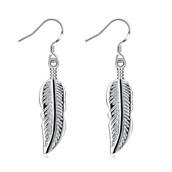 

Brinco de Orelha Inteira Ear Cuff ennika