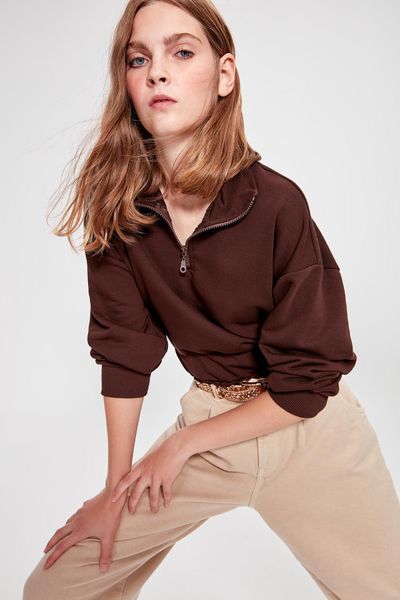 

trendyol brown shir detailed crop knitted sweatshirt twoaw20sw0074, Black