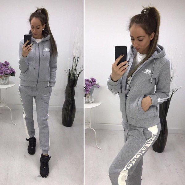 

костюм-платье 2019 даже шляпа досуг свитер костюм twinset, Gray