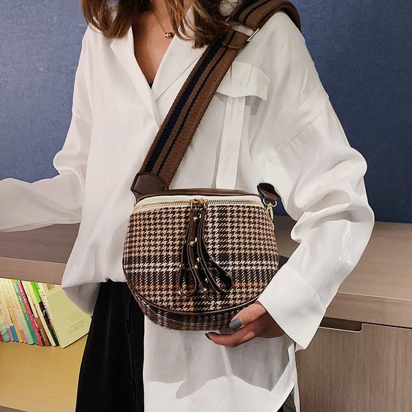 

2019 women fashion wide strap woolen saddle bag bolsa feminina shoulder bag crossbody bags for women messenger bags