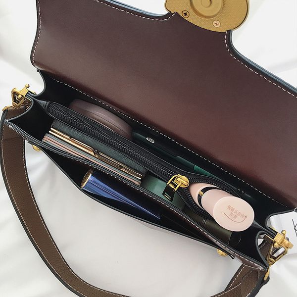 

designer handbags new retro ladies bag 2019 korean fashion trend shoulder messenger bag wild foreign small square bag female