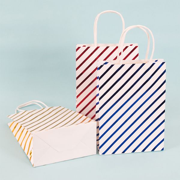 

10 pcs/lot 21x15cm colorful stamping stars striped gift bag with handles birthday paper gifts bag festive party favor