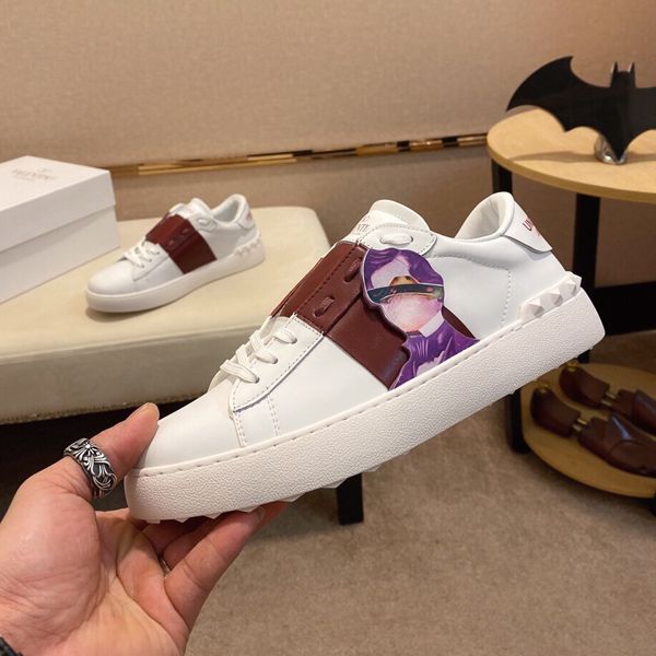 

2020 luxury men's and women's outdoor sports shoes spiked men's sports red bottom shoes gray flat shoes leather, Black