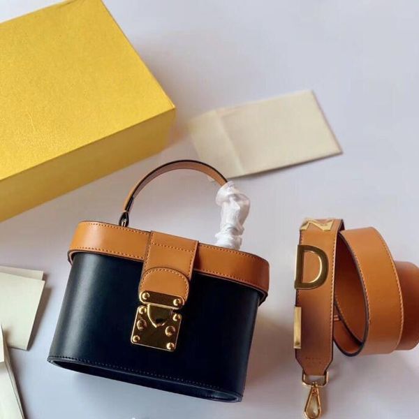 

designer-famous brand designer luxury handbag crossbody bag 2019 latest color contrast fashion women tote bag high quality