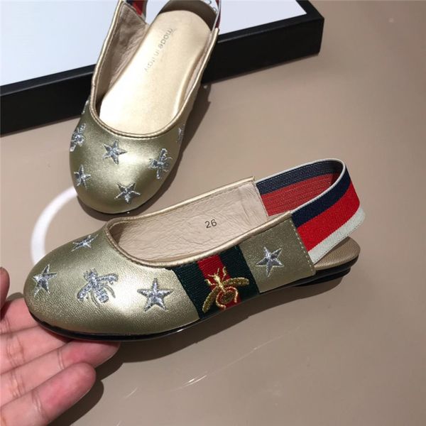 

Sandálias infantis magicmai