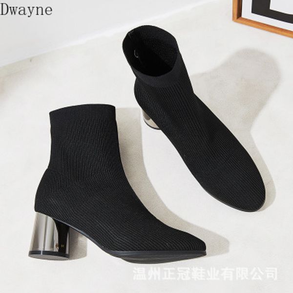 

2020 autumn and winter new thick heel short tube knitted stretch boots round toe fashion socks boots black casual wild tide wome