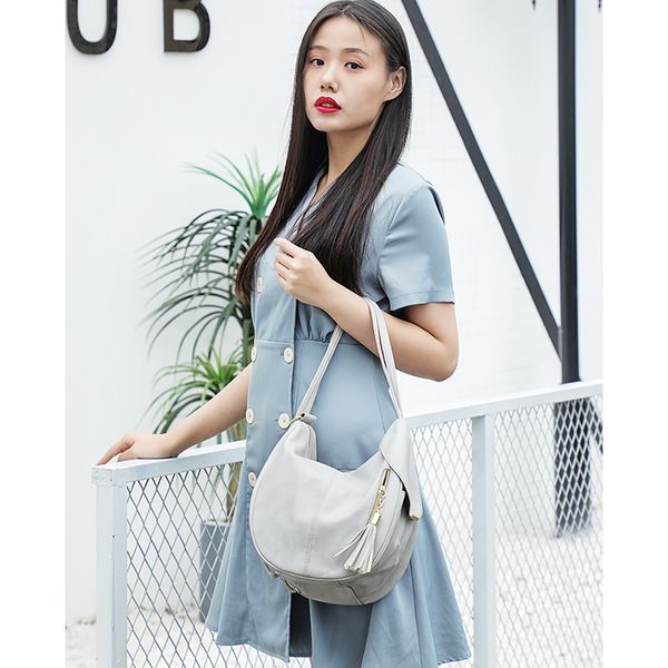 

women's bags are daily single-shoulder and double-shoulder dual-purpose artistic small fresh, simple and versatile backpacks