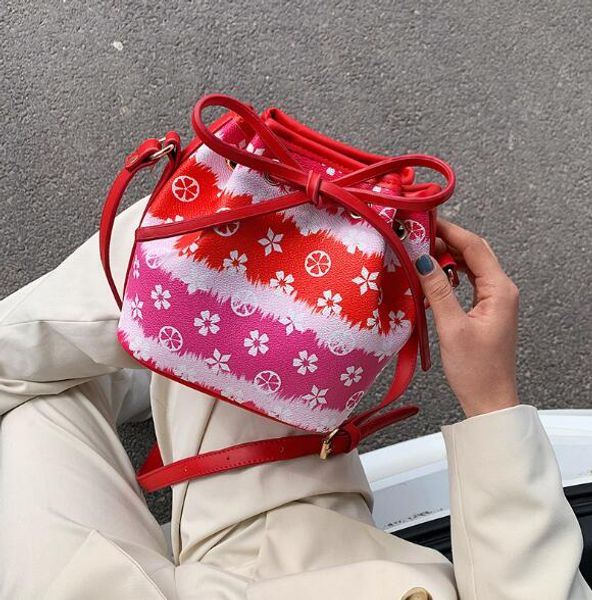 

ins rainbow bucket bag women shoulder bags new fashion multicolor bags small handbag