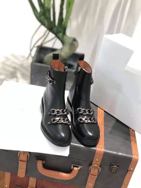 

woman paris given black genuine leather chain boots side zip luxury new release fashion shoes catwalk stars ankle boots