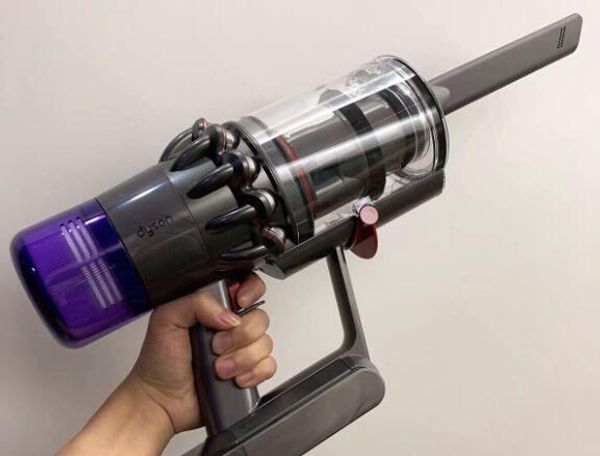 

dysonv11 cordless smart vacuum cleaner sale