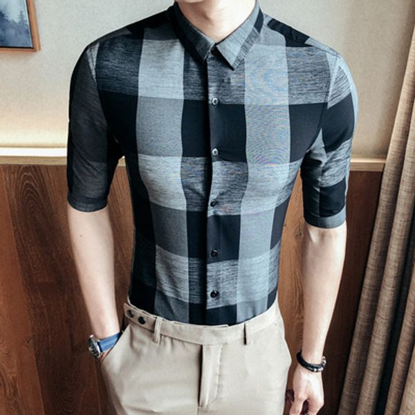 

2020 new plaid shirt men's summer korean version of the trend of business casual mid-sleeved shirt british slim and handsome, White;black