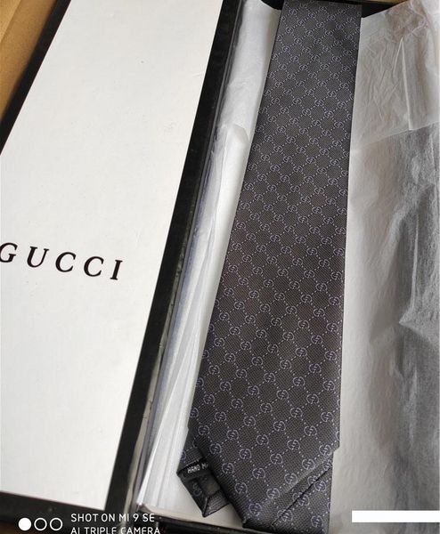 

высокого качество бренда дизайнер галстук 100% шелк галстук с упаковкой коробки 7,5 см классических галстуков издания бренда мужского случай, Blue;purple