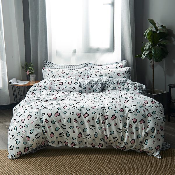 

white leopard bedding set soft quilt cover pillowcase bed set twin full  king duvet cover bedclothes home textile