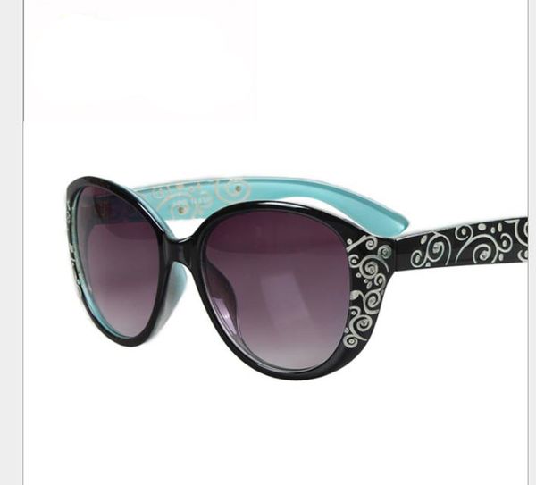 

2019 мужские и женские солнцезащитные очки с большой оправой, White;black